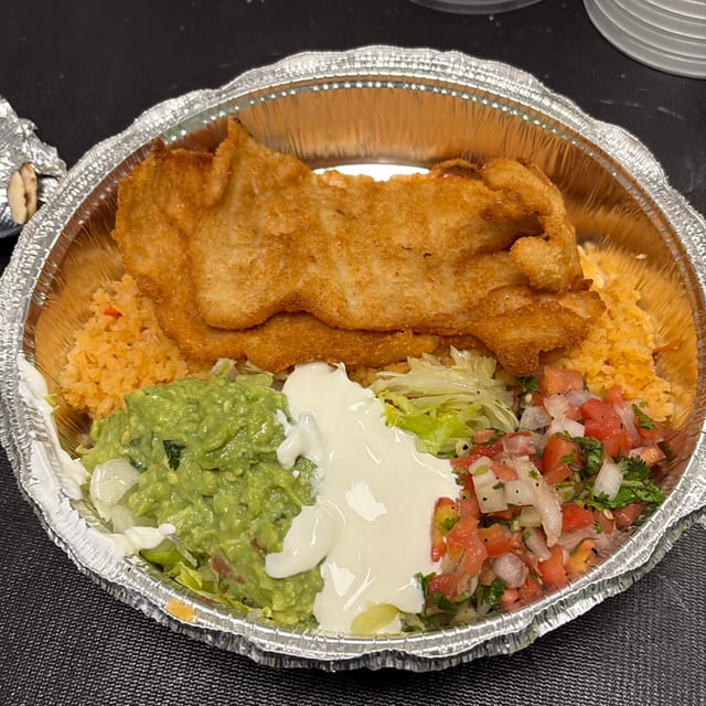 Platillo De Milanesa De Pollo/Res.